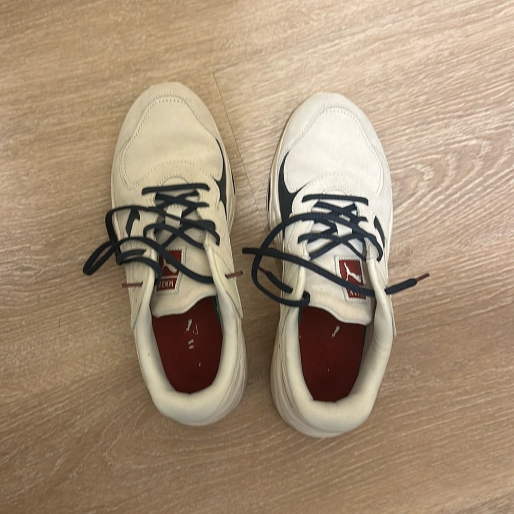 Puma x Vogue Sneakers, size 9